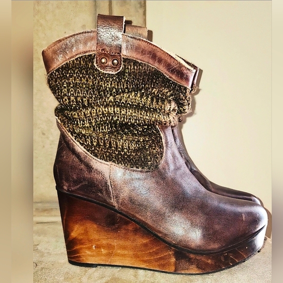 Bed Stu Bruges Leather and Knit Slouchy Wedge Booties Size 9 - Picture 2 of 13